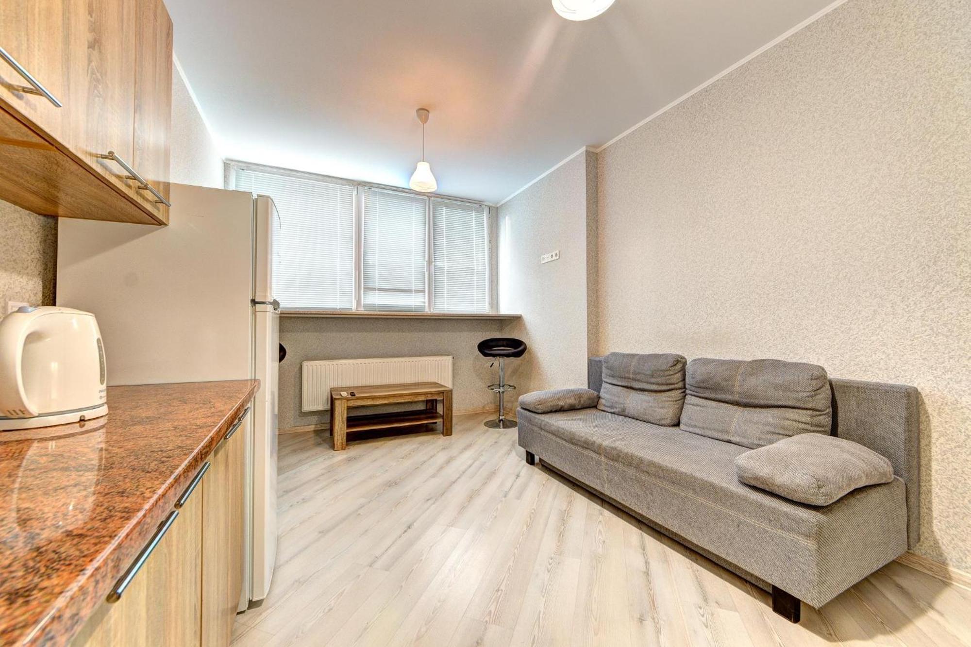 Apartment Voskresenska 18 Kiev Rum bild