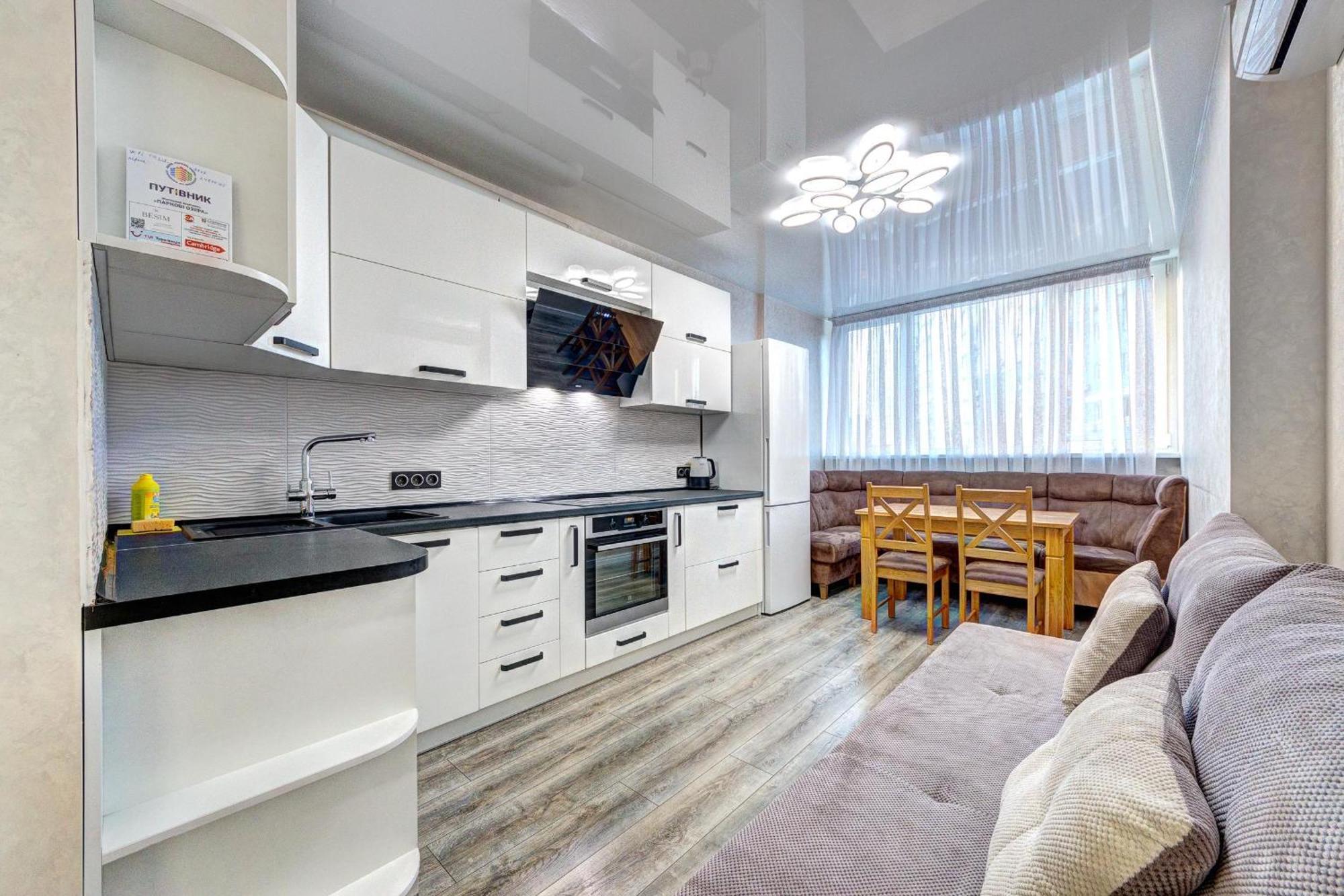 Apartment Voskresenska 18 Kiev Rum bild