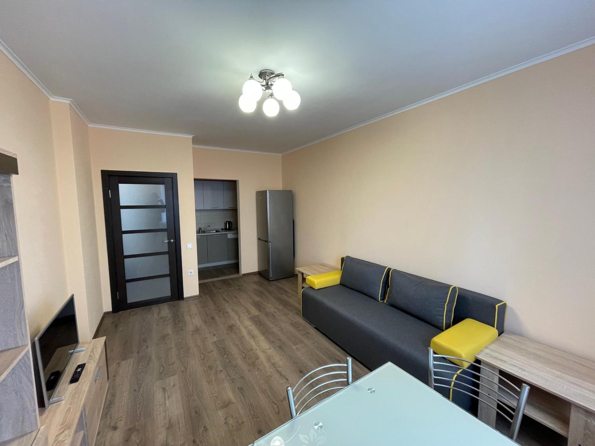 Apartment Voskresenska 18 Kiev Rum bild